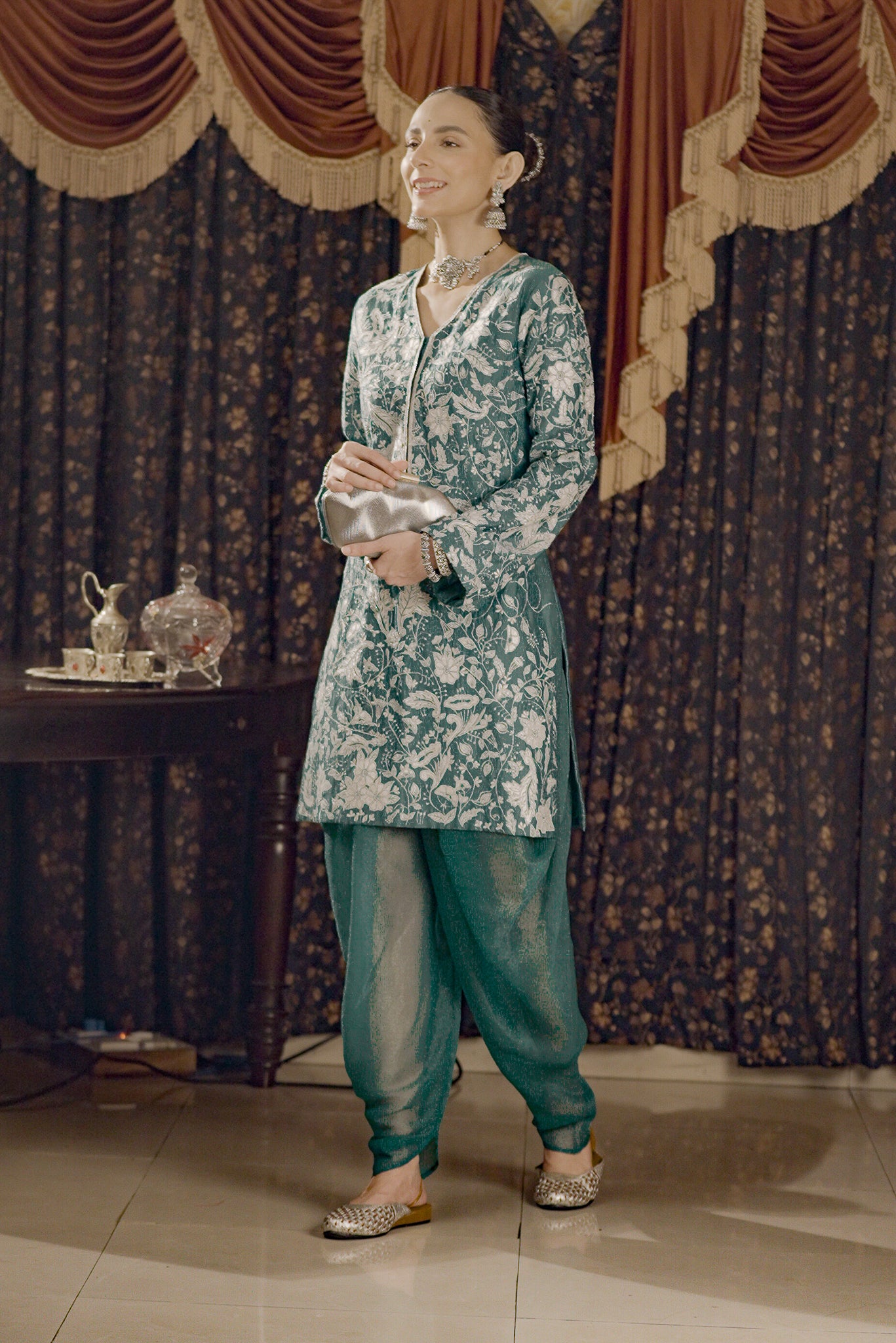 Zubeida - Kurta Set