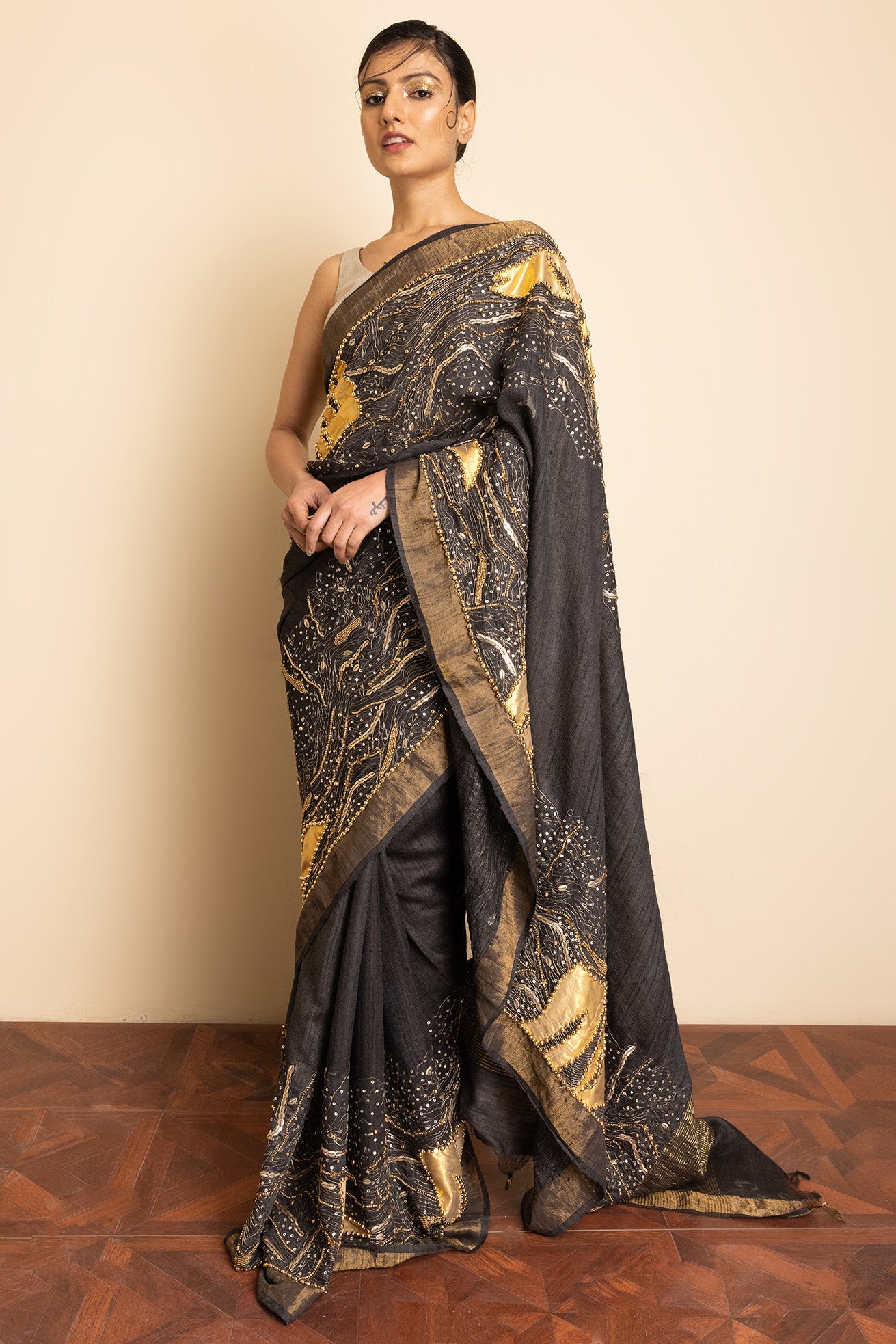 Raatri Saree
