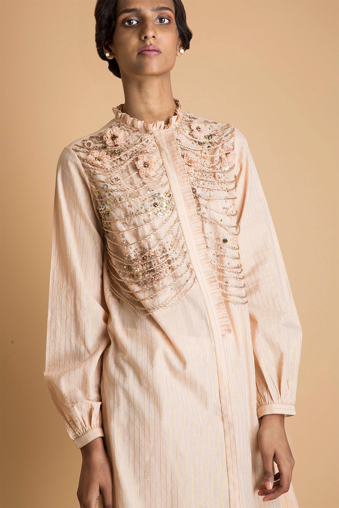 Hand Embroidered Tunic Set in Cotton Lurex - sakshamneharicka.com