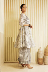 Roselyn Angrakha - Kurta Set