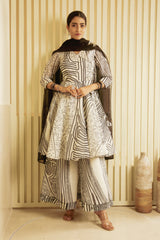 Roselyn Angrakha - Kurta Set