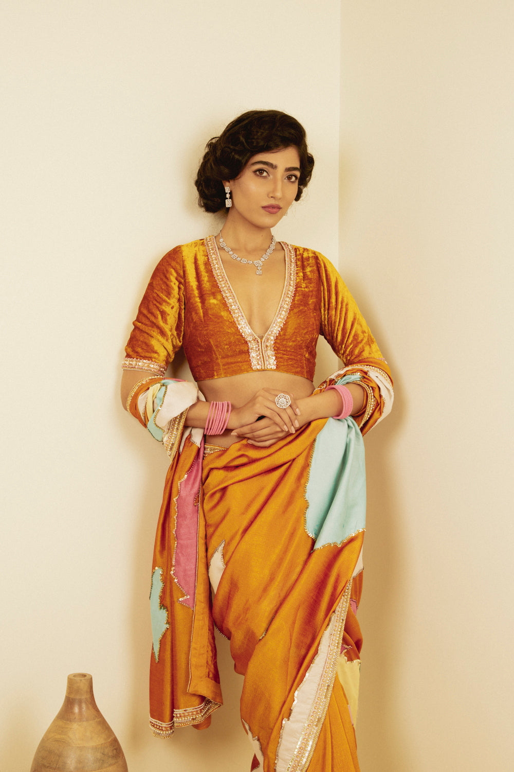 OCHRE HAND EMBROIDERED - BLOUSE IN VELVET