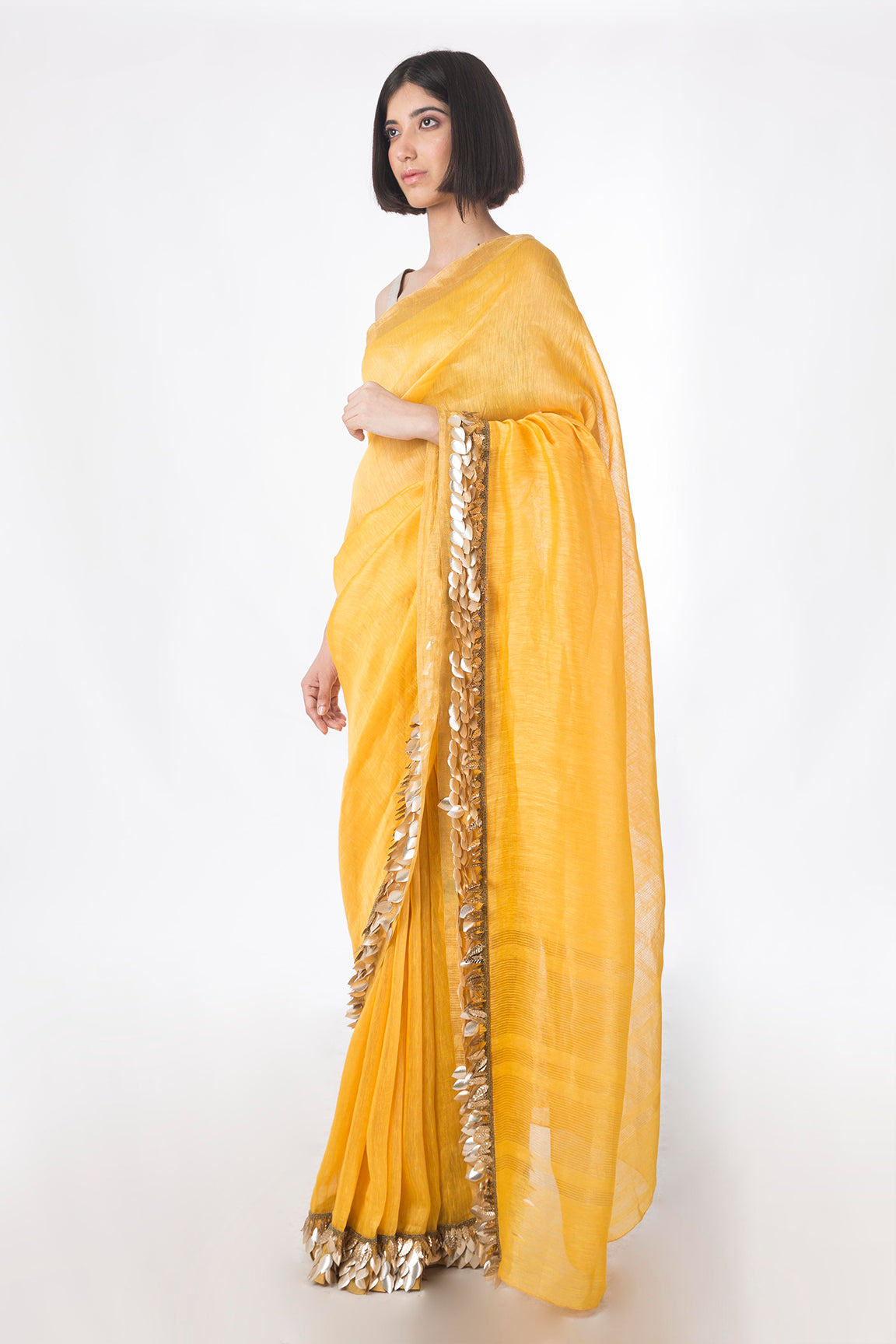 Suraiya - Embroidered Linen Silk Saree - sakshamneharicka.com