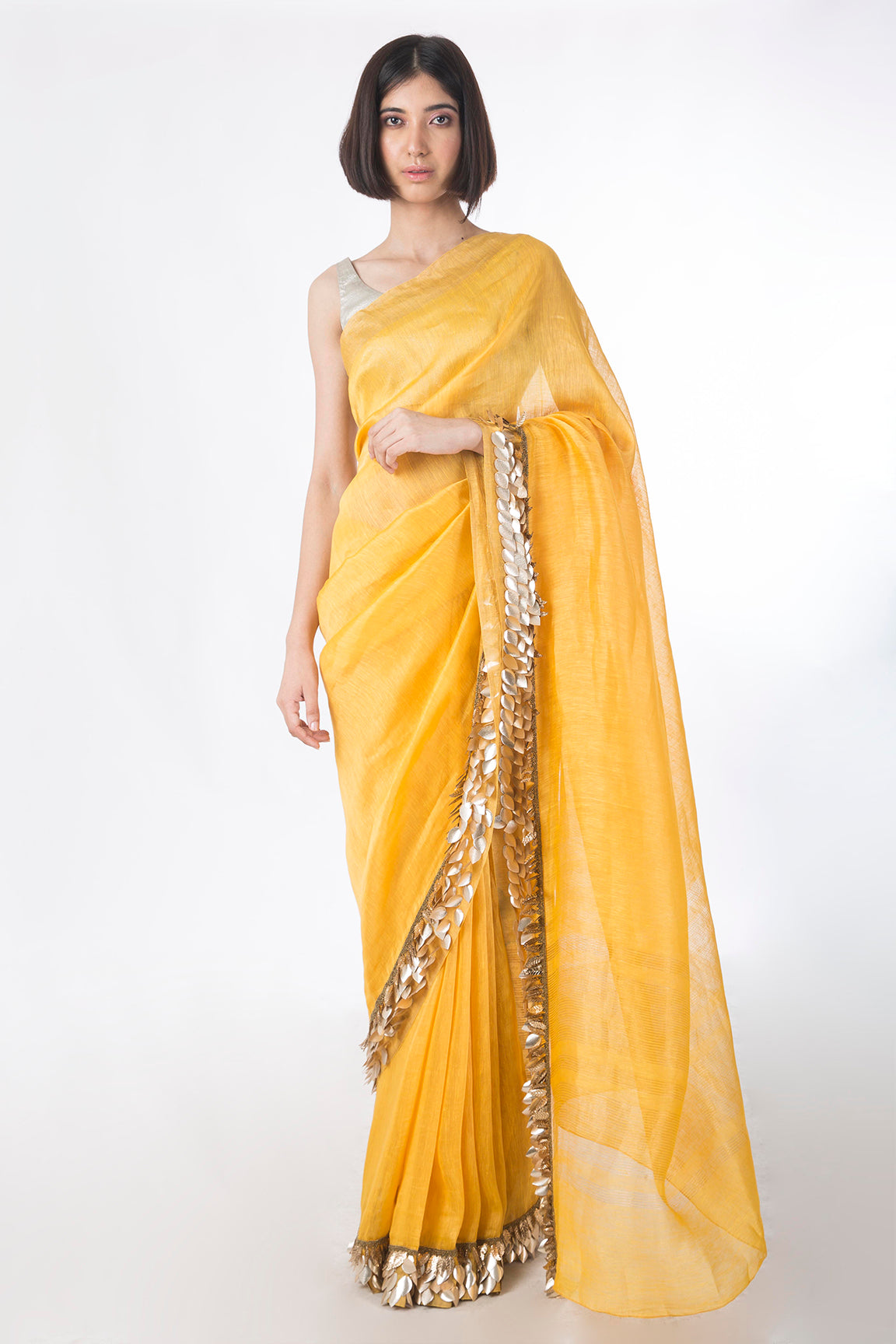 Suraiya - Embroidered Linen Silk Saree - sakshamneharicka.com