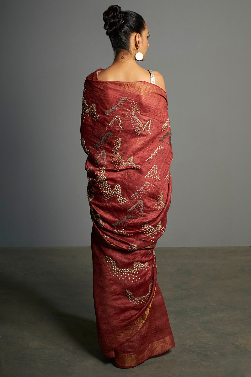Red Handwoven and Embroidered Tasar Silk Saree - sakshamneharicka.com